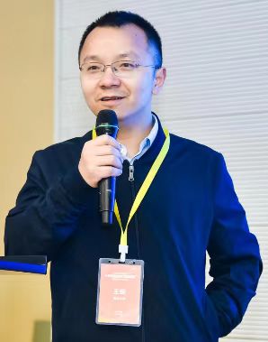 九游会在线登录官网创新论坛第一千三百九十讲：Floquet engineering symmetry-breaking and topological states under light irradiation