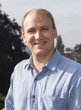 九游会在线登录官网创新论坛第一千六百六十四讲：Molecules in metal boxes   