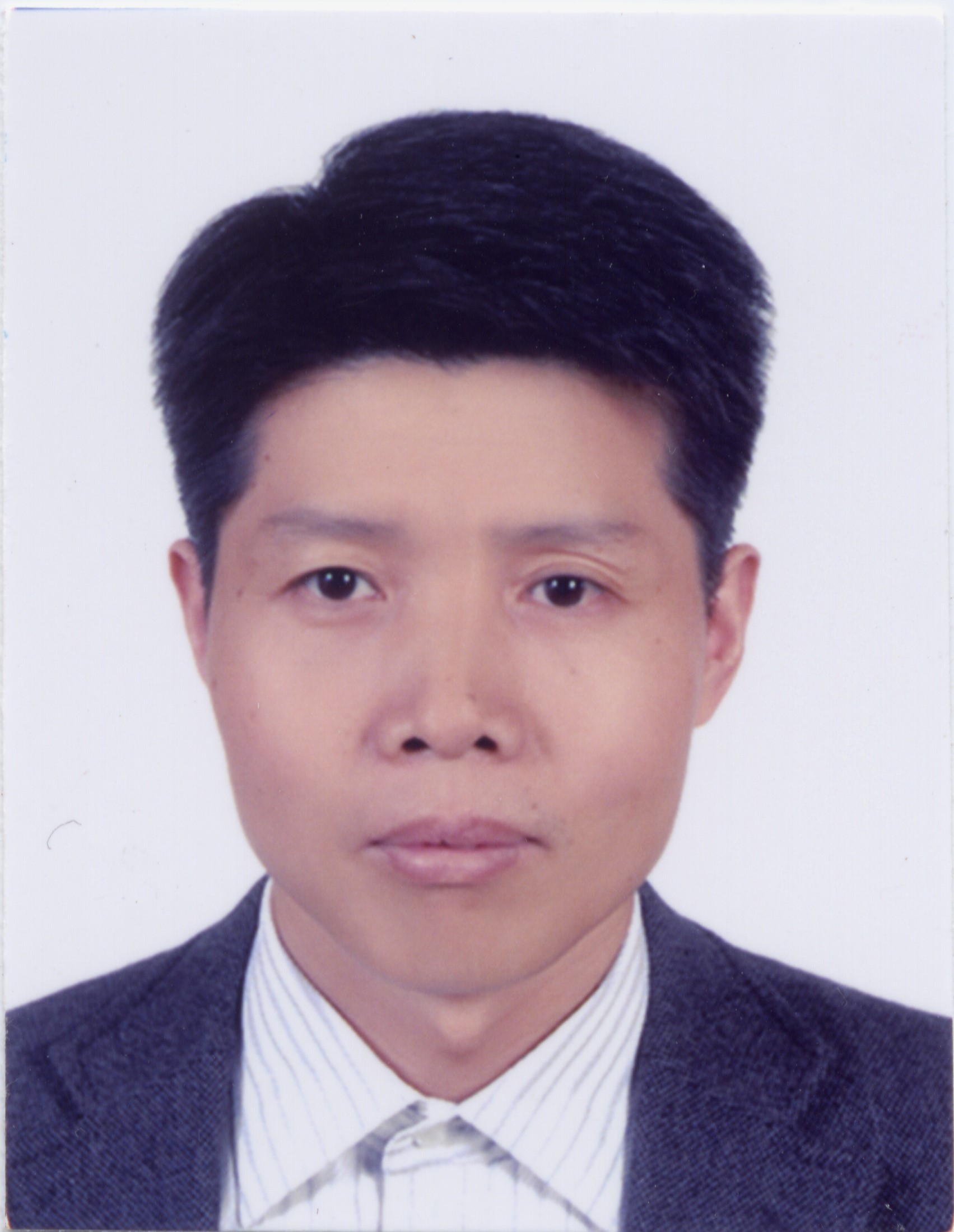 九游会在线登录官网创新论坛第二千零一十五讲：新型异卟啉合成与性能研究