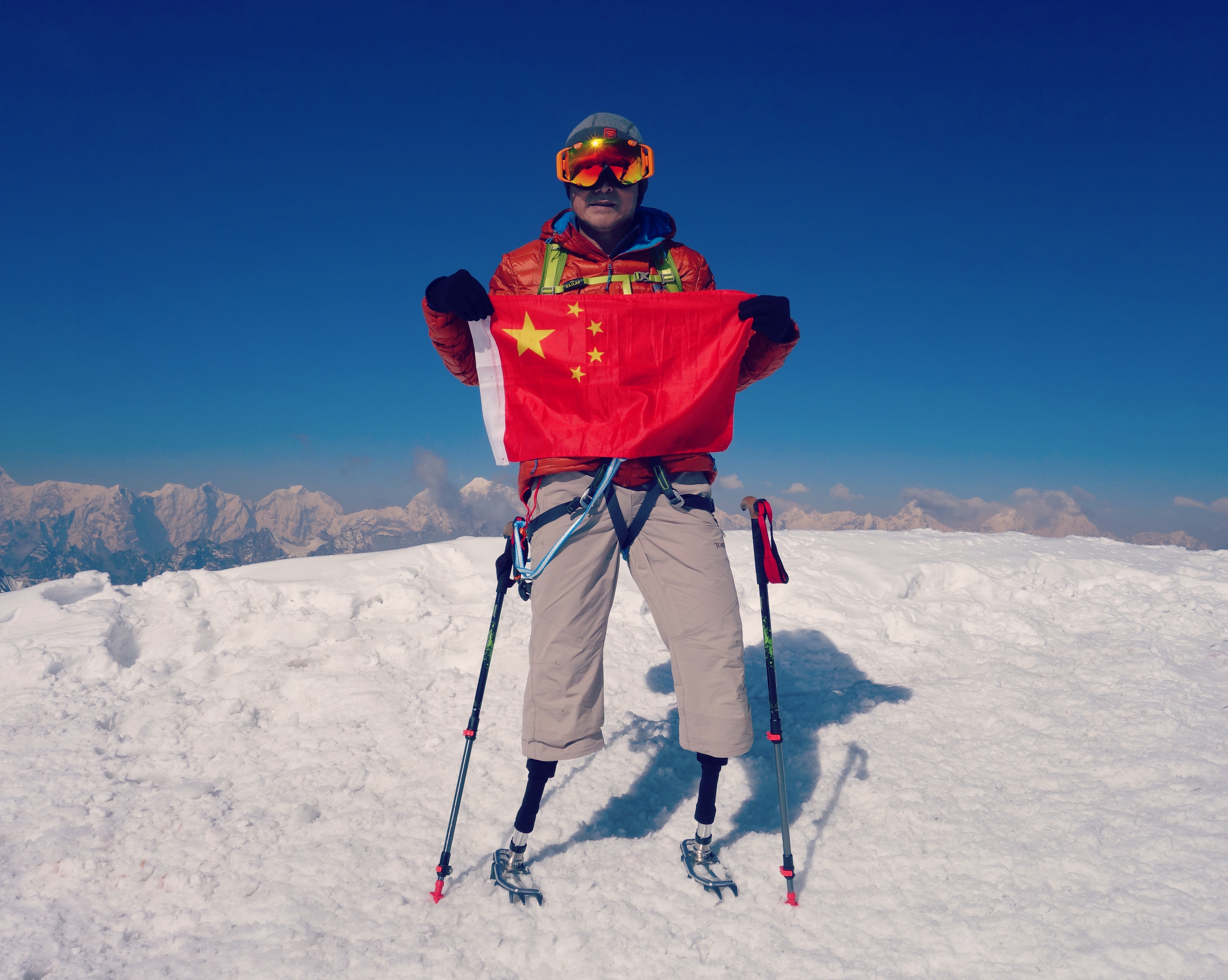 名家讲坛：生命不息，攀登不止-用钢铁之躯熔铸人类精神的海拔