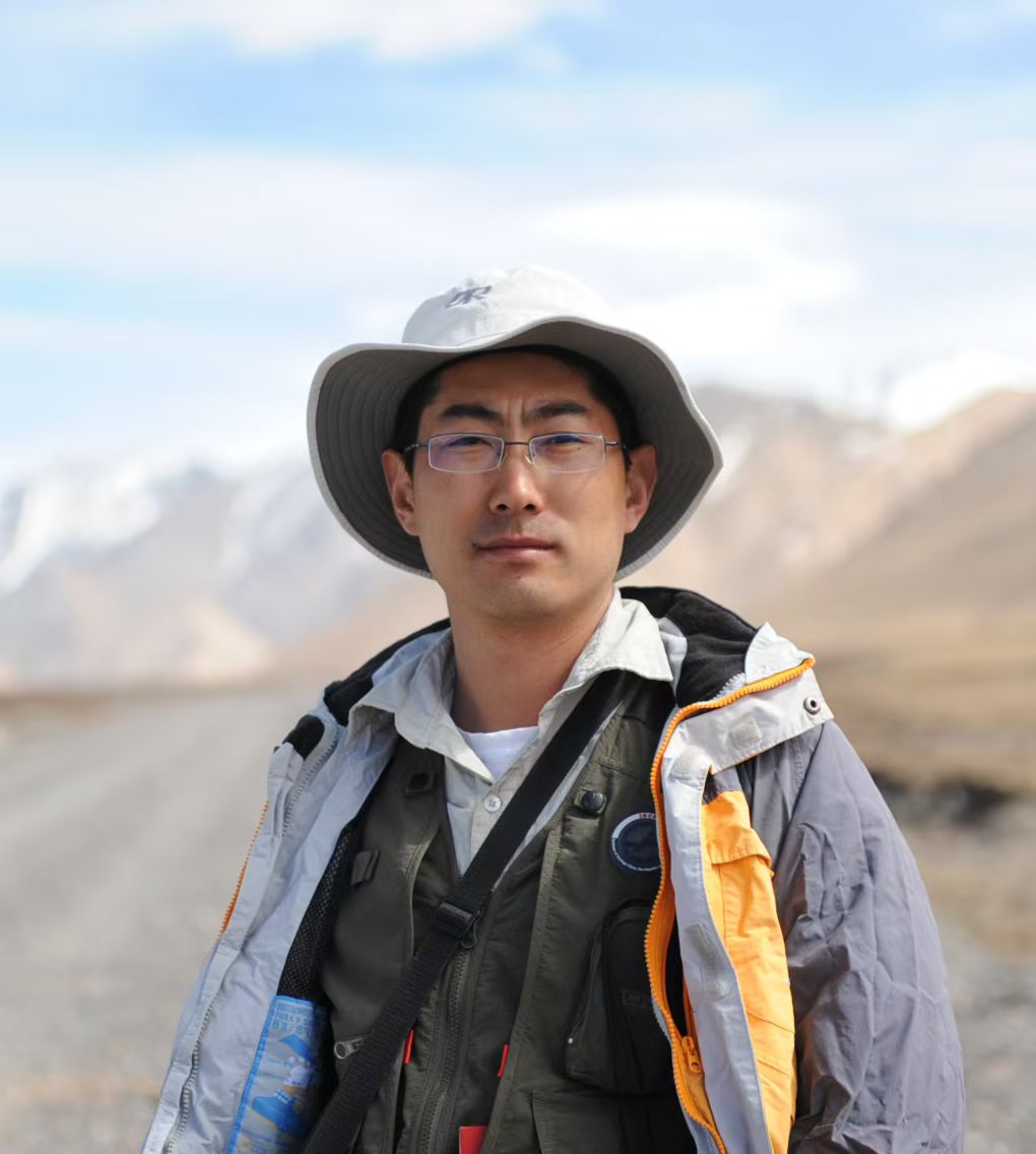 九游会在线登录官网创新论坛第一千九百三十九讲：青藏高原东缘低起伏高原面多阶段多成因演化过程